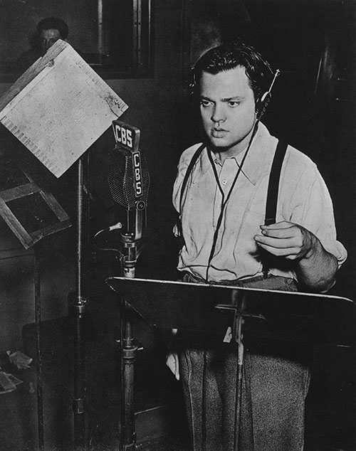http://www.nostalgiadigest.com/media/Podcast-Orson Welles.jpg